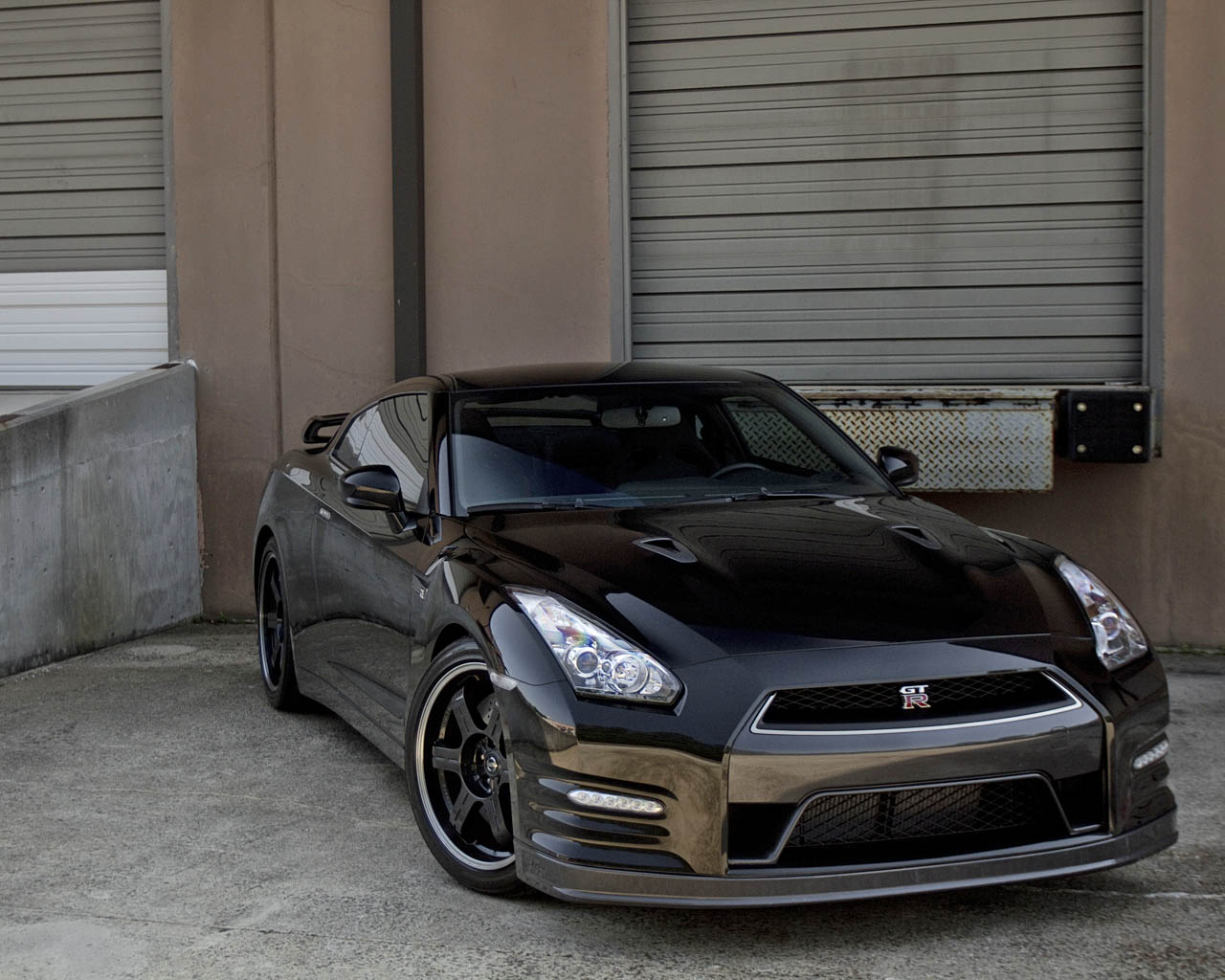 2012  Nissan GT-R Black Edition picture, mods, upgrades