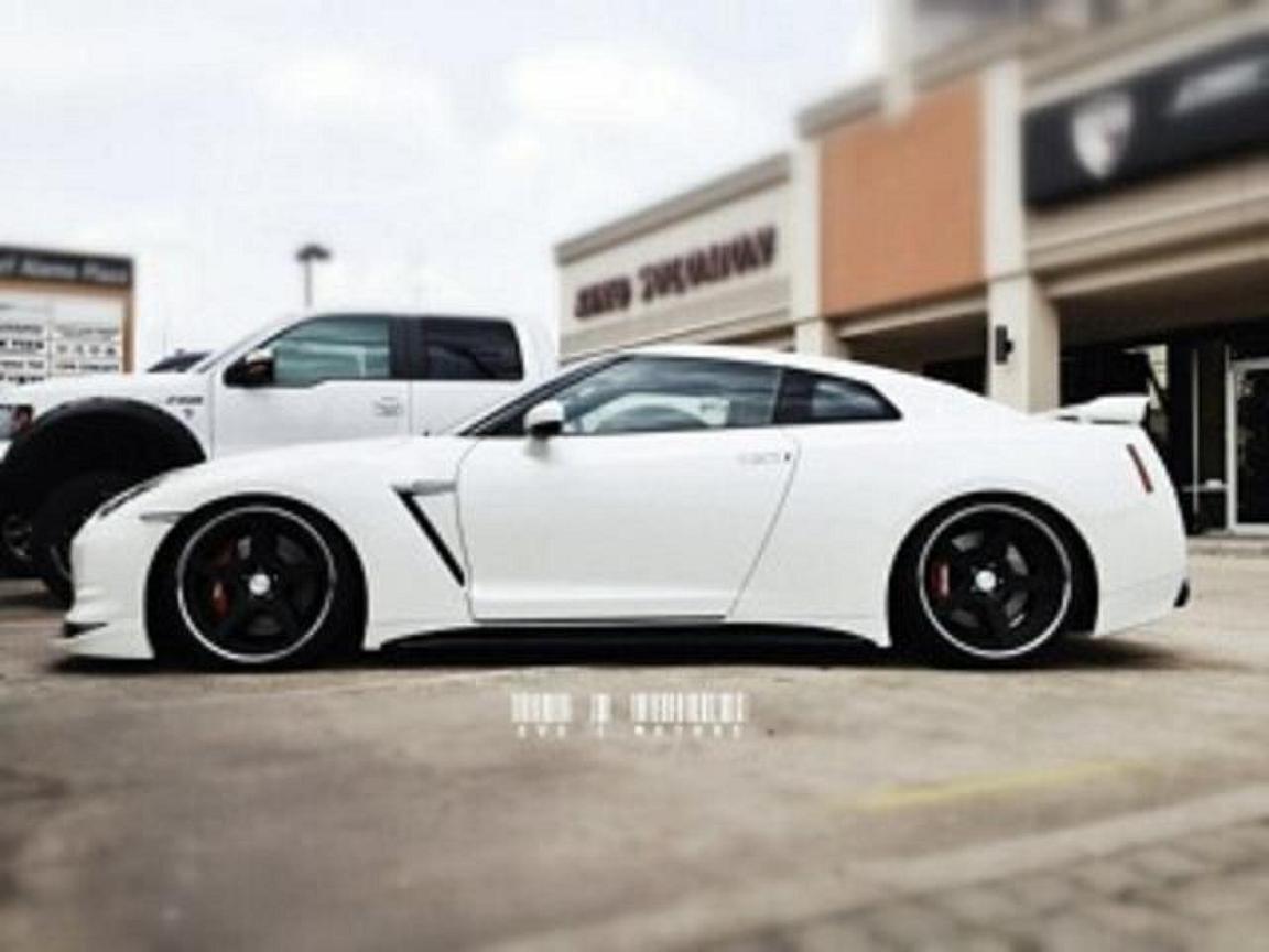2010 white Nissan GT-R  picture, mods, upgrades