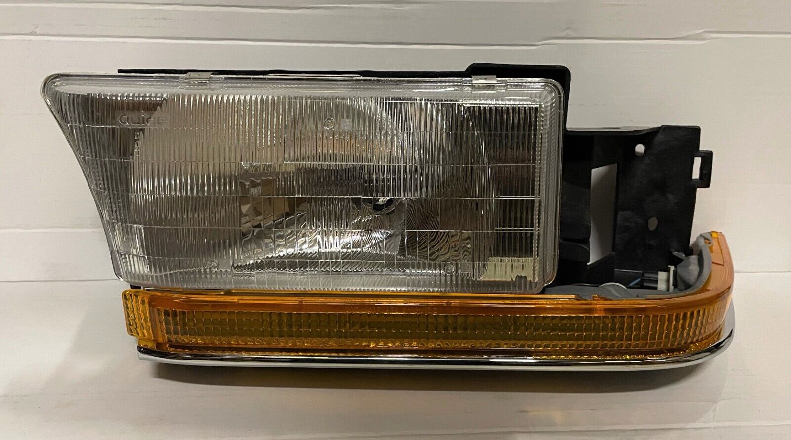 NOS Genuine GM Headlamp #16513219 - Buick Roadmaster ('92-'96) - Driver Side