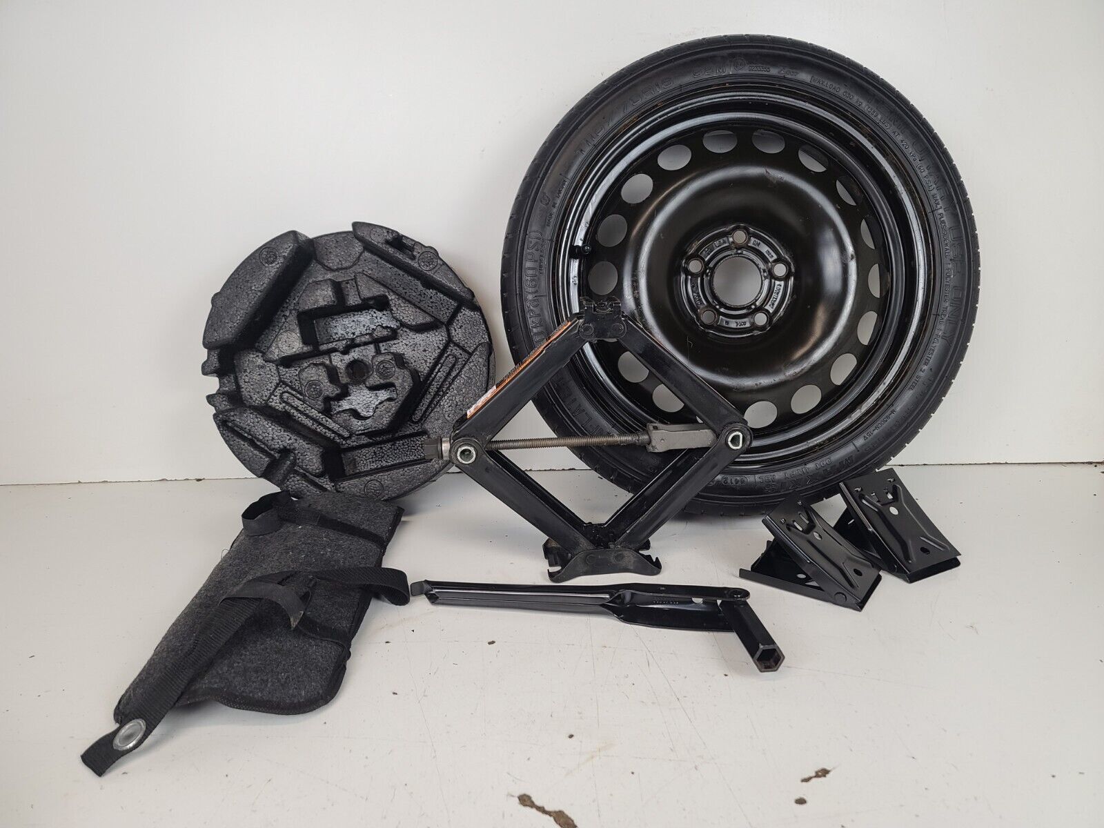 2011 -2019 CHEVY CRUZE SPARE TIRE DONUT W/JACK TOOLS T115/70R16 OEM