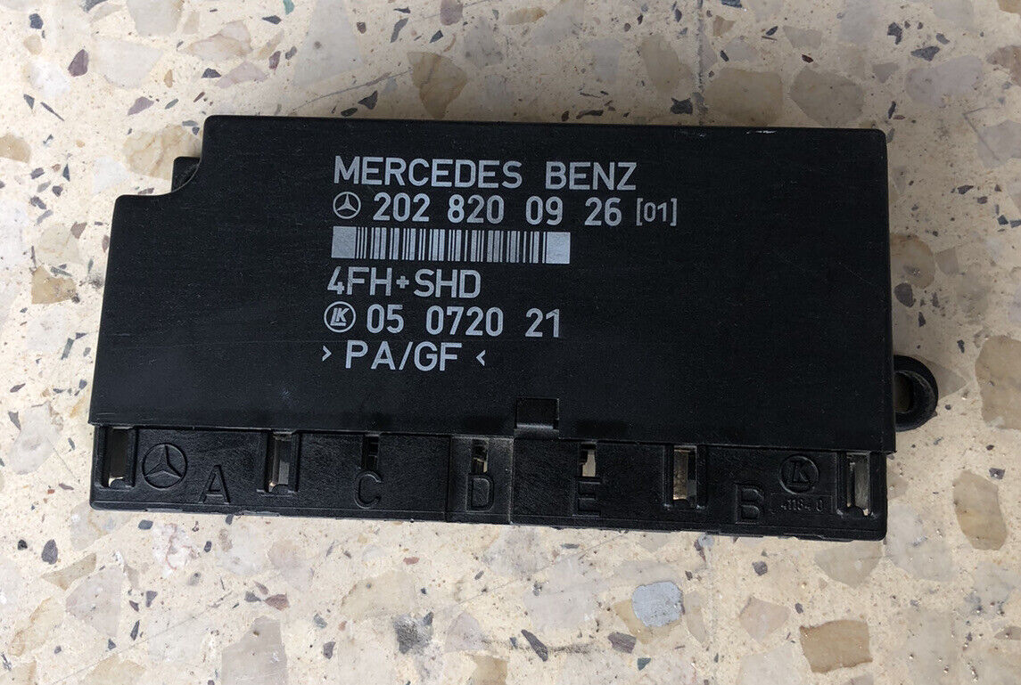 Mercedes Benz C class W202 C280 C220 C230 Comfort Control Unit  OEM 2028200926