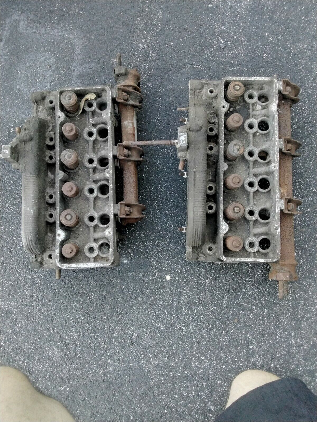 Corvair And FC Cylinder Heads 80 HP With Exhaust Manifolds Sold Each 