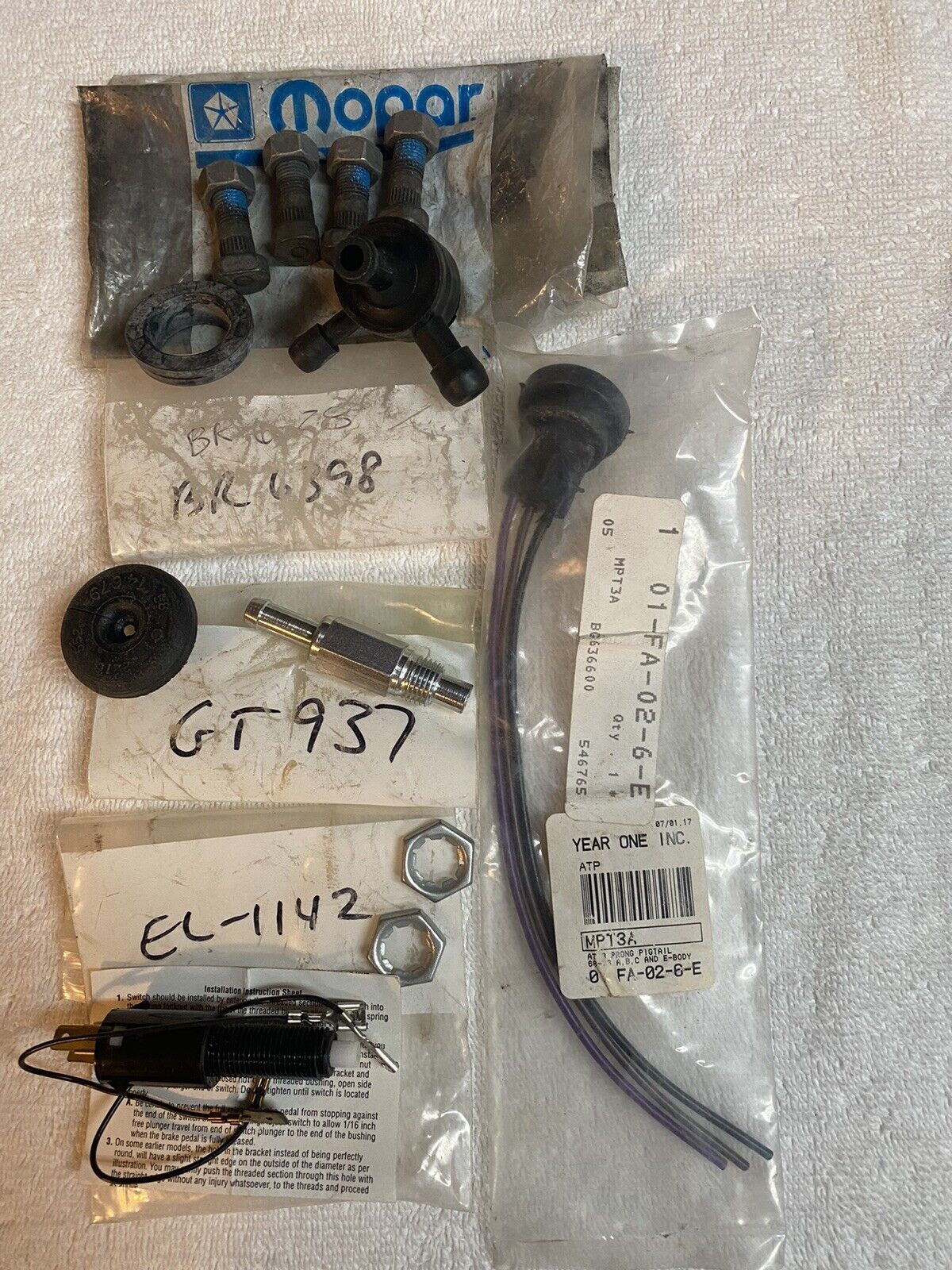 Mopar E Body 70- 74 BARRACUDA BRAKE SWITCH TRANS PARTS,SEE PICTURES SHip FREE 